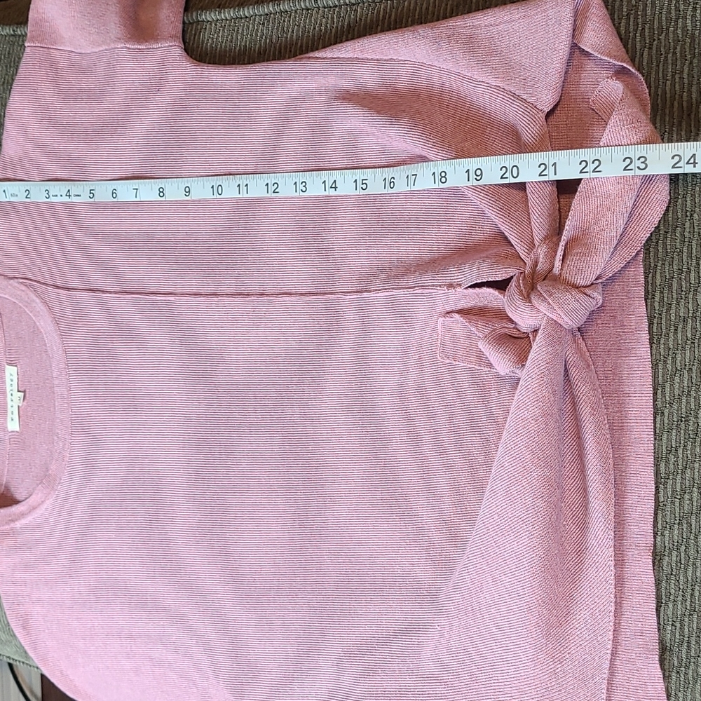 Retrology Sweater - Picture 10 of 13